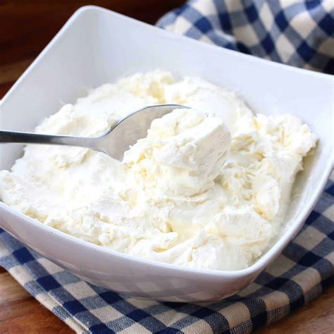 How to Make Mascarpone - The Daring Gourmet