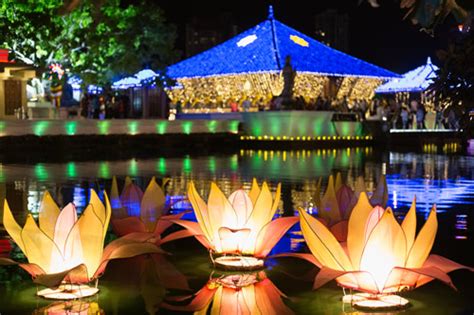 The Vesak Festival in Sri Lanka |Next Travel Sri Lanka