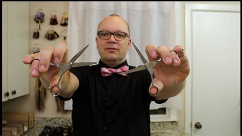 How To Tell The Difference Between Right And Left Handed Scissors - YouTube