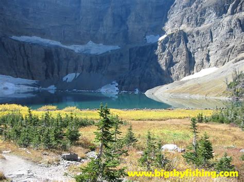 Photographs of the Iceberg Lake Trail in Glacier National Park ...