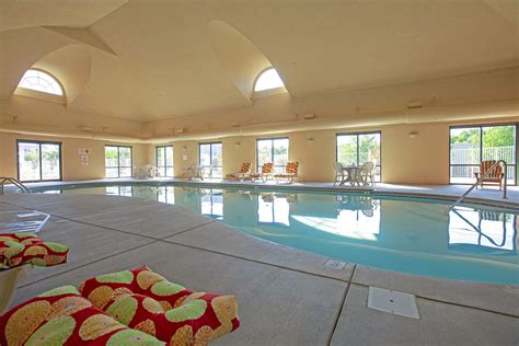 Editor Picks: Hotels with indoor pools in Pigeon Forge