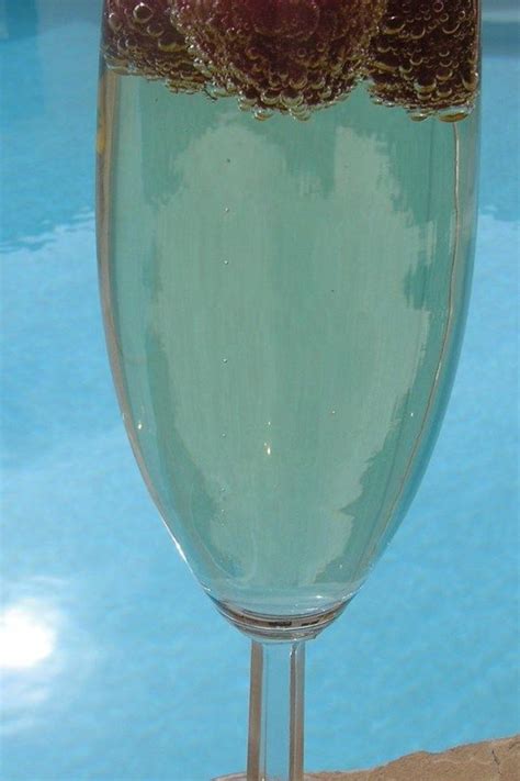 Non-Alcoholic Champagne | Recipe | Non alcoholic champagne, Champagne ...