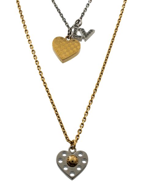 Louis Vuitton Lv Pendant Necklace | semashow.com