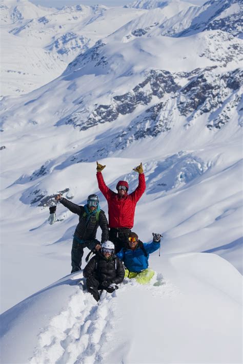 Valdez Heli-Ski Guides | Reviews of All Alaska Heli-Skiing