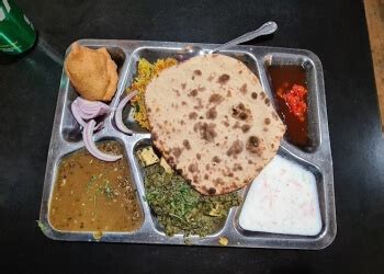 3 Best Indian Restaurants in Cambridge, MA - Expert Recommendations