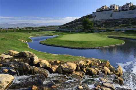 Book a golf holiday to La Finca Golf Resort, Alicante, Spain