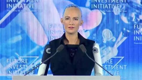 Saudi Arabia Grants Citizenship to Robot Named Sophia - Impunity Watch – Syracuse University