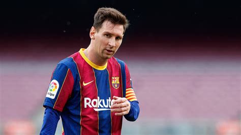 Re-looking Lionel Messi's debut on his 18th professional anniversary ...