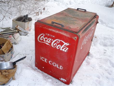 vintage coca cola refrigerator | Collectors Weekly