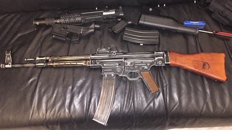 For anyone wanting a better look at the STG44 in my last “wall of MP5 ...