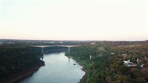 "So close and so far": stories from the border between Brazil and ...