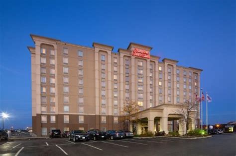 Hampton Inn & Suites by Hilton Toronto Airport - UPDATED 2017 Prices, Reviews & Photos ...