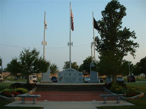 Brook Park, OH : Memorial for police officers, firefighters, and ...