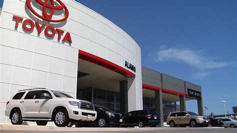 Alamo Toyota car dealership in SAN ANTONIO, TX 78232 | Kelley Blue Book