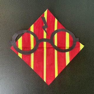 Harry Potter Corner Bookmark : 5 Steps (with Pictures) - Instructables