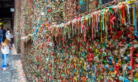 The Complete History of Seattle's Gum Wall - Seattle Travel