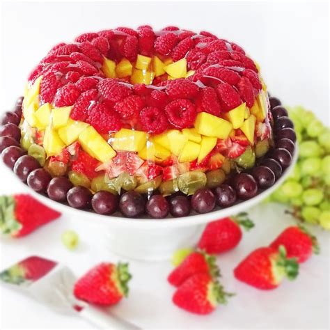 Fruity Gelatin Bundt Cake Dessert: combo of fresh fruits and apple ...