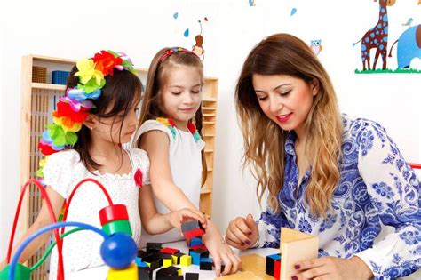 Méthode Montessori, qu'est-ce que c'est ? | Pratique.fr