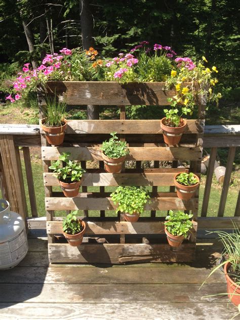 Vertical herb garden | Backyard herb garden, Outdoor herb garden, Backyard garden