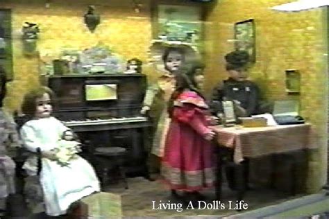 Living A Doll's Life : TBT - Hobby City Doll & Toy Museum