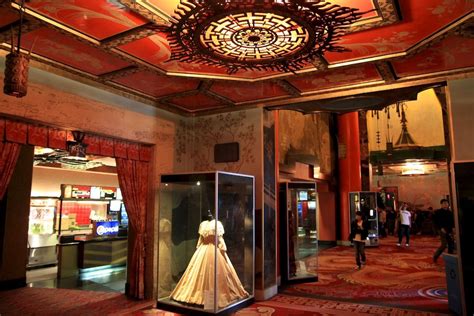 Theater Lobby Design | Movie Theater Lobby Graumans chinese theatre lobby | Theatre Space Ideas ...