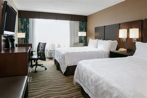 Holiday Inn & Suites Overland Park-West, an IHG Hotel in Overland Park, KS (Hotels & Motels ...