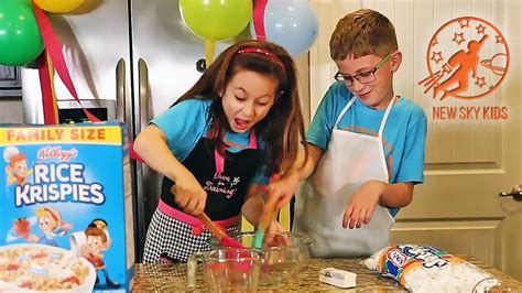 Kids Kitchen Real Recipes 1 - Kids Cooking Rice Krispie Treats Pretend Play - YouTube