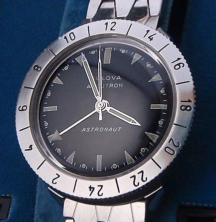 Bulova Accutron 214 Astronaut - men's wristwatch - Catawiki