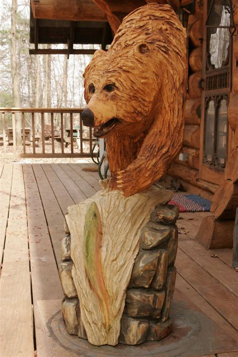 Chainsaw Carvings by Todd Gladfelter | Chainsaw carving, Bear carving, Tree carving