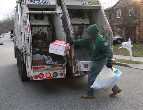 NYC sanitation worker exam: 9 things to know when the application opens ...