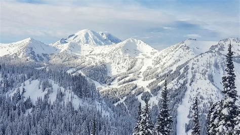 The Best Ways to Get to Crystal Mountain, Washington - SnowBrains