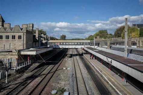 Lancaster Train Station UK - Train Times, Parking, Postcode