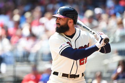 Nick Markakis changes mind, returns to Braves three weeks after opting ...