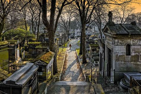 Pin di Shawn Puckett su Ritual | Cimiteri, Cimitero, Cime