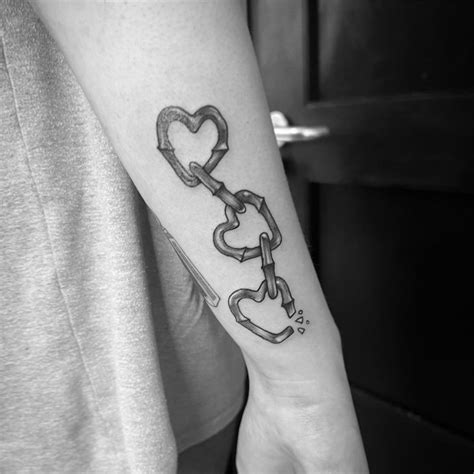 Chain Tattoo – neartattoos