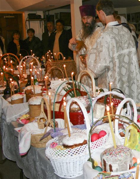 How to Make Traditional Orthodox Easter Basket | Russian Flora Blog