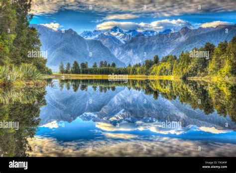 "Mirror Lake", Lake Matheson, New Zealand Stock Photo - Alamy