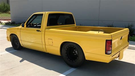 Custom 1987 Chevrolet S10 Headed To Auction | GM Authority