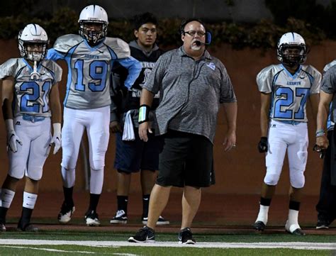 Weekend Wrap: Why are so many high school football coaches leaving ...