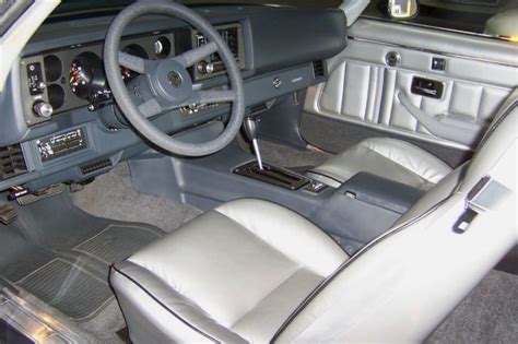 1981 Chevrolet Camaro Z28 interior (moondust silver) | Camaro interior, Chevrolet camaro, Camaro