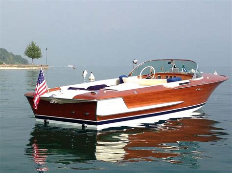 Classic Yachts for sale | Classic Driver