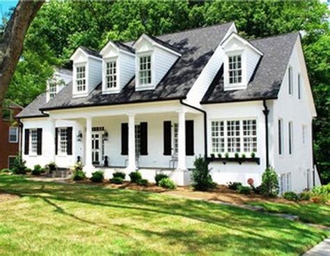 35-Awesome-Traditional-Cape-Cod-House-Exterior-Ideas-18 - inspiredetail.com