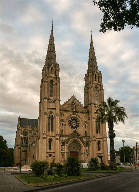 Saint Baudile Cathedral Of Nimes Stock Image - Image of hiking, history ...