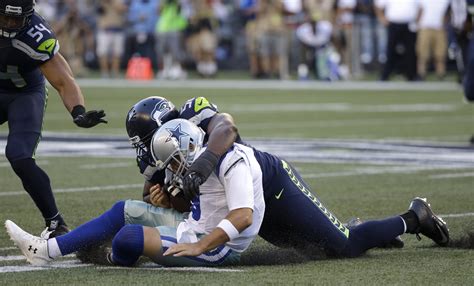 MRI Reveals Tony Romo Has Broken Bone In His Back, What Now?