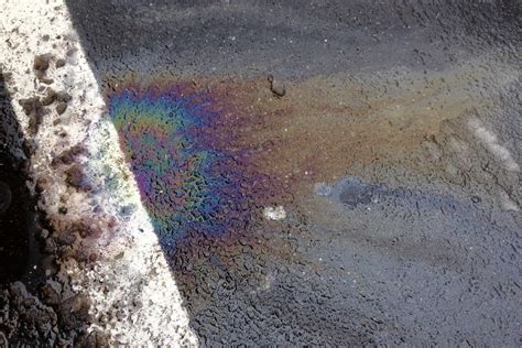 Picture of the Week: Oil Slick Rainbow