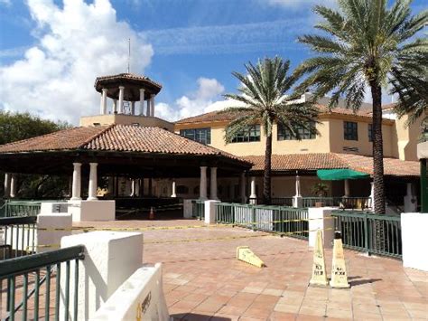 Las Olas Riverfront (Fort Lauderdale, FL) on TripAdvisor: Address, Reviews