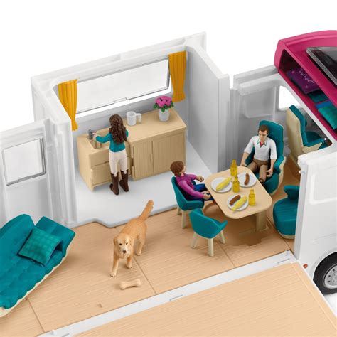 Schleich Horse Club Transporter Set with 3 Horses & 3 Figures | Smyths Toys UK