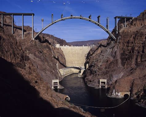 File:Hoover Dam Bypass Bridge - 2009-11.jpg - Wikipedia