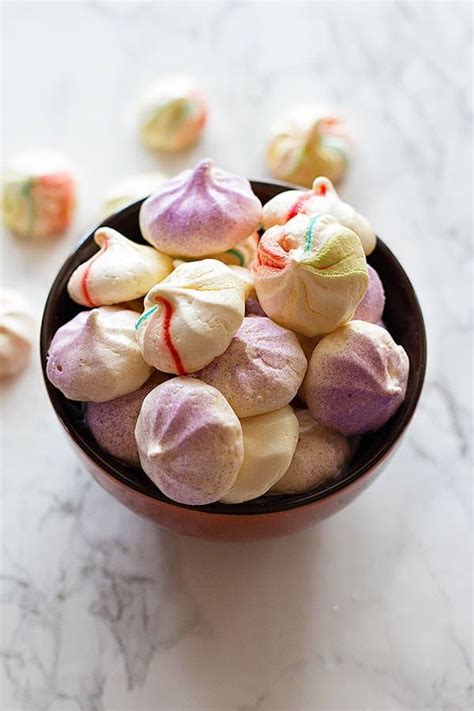 Easy Crispy Mini Meringues • Unicorns in the Kitchen