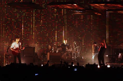 The 10 Best Radiohead Festival Performances - Sherpa Land